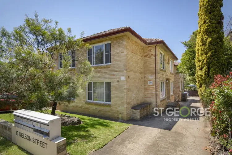 2/16 Nelson Street, Penshurst NSW 2222