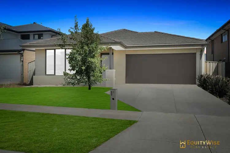5 Fudge Street, Manor Lakes VIC 3024