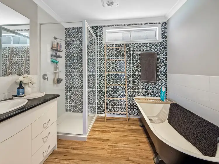 Fifth view of Homely house listing, 18 Poplar Street, Echuca VIC 3564