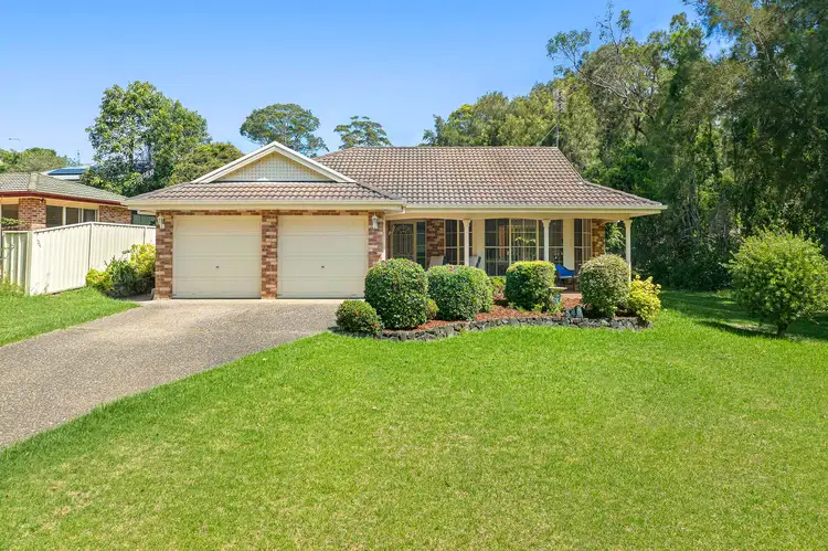 18 Mummaga Lake Drive