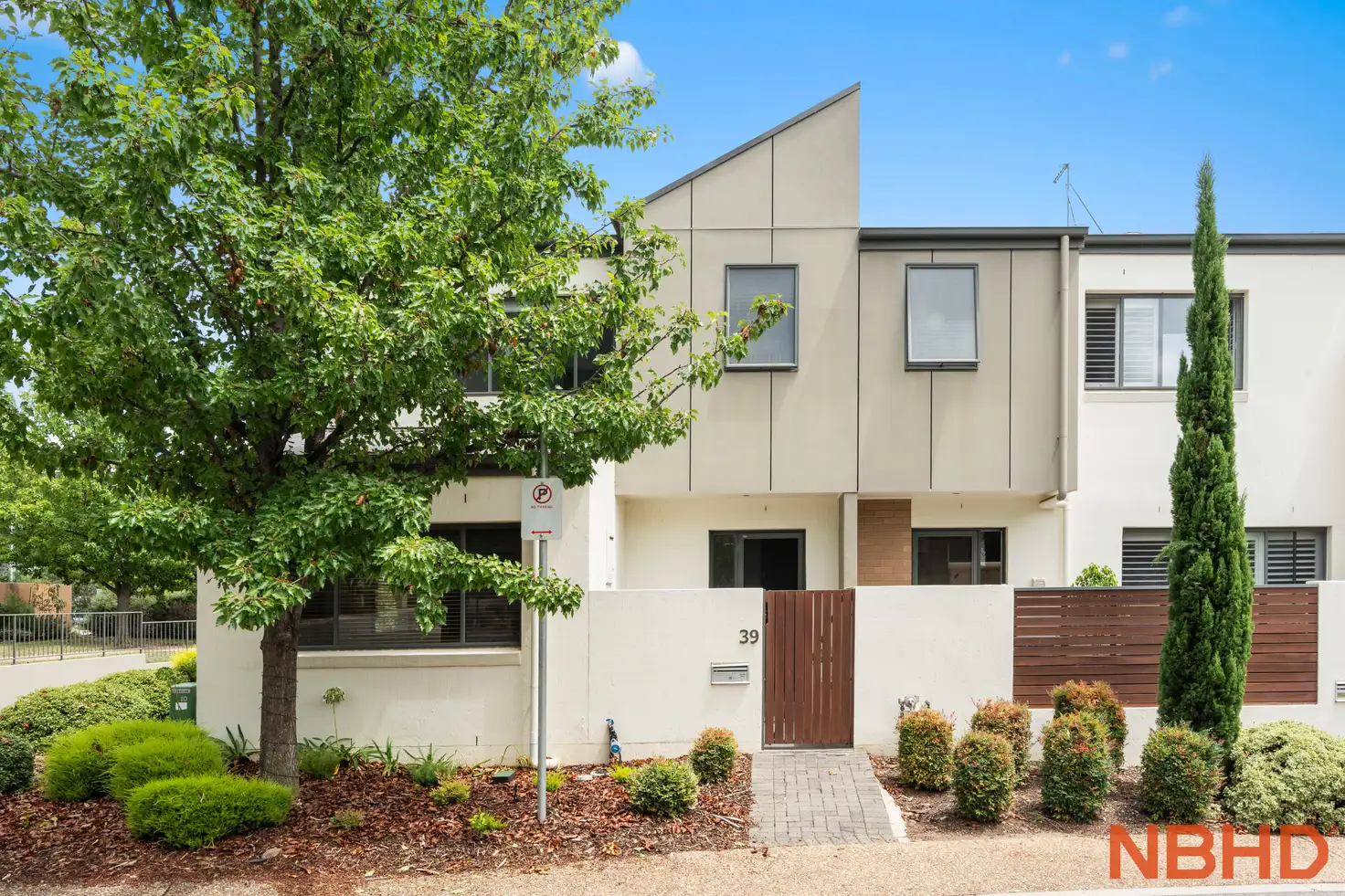 Main view of Homely townhouse listing, 39/215 Aspinall Street, Watson ACT 2602