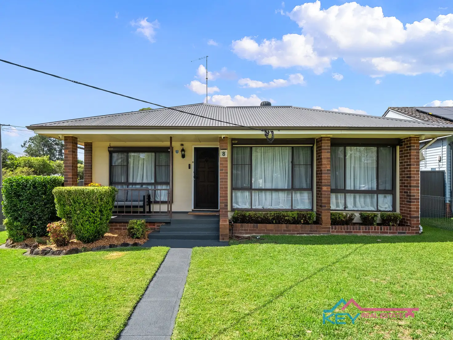 Main view of Homely house listing, 8 Tasman Avenue, Lethbridge Park NSW 2770