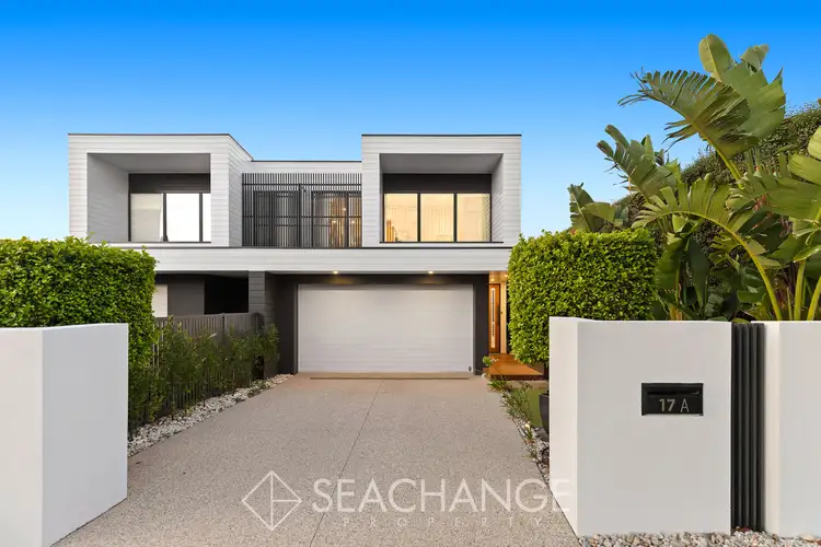 17A Carnoustie Grove