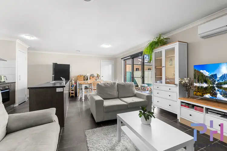 Third view of Homely house listing, 33 Caulfield Drive, Ascot VIC 3551