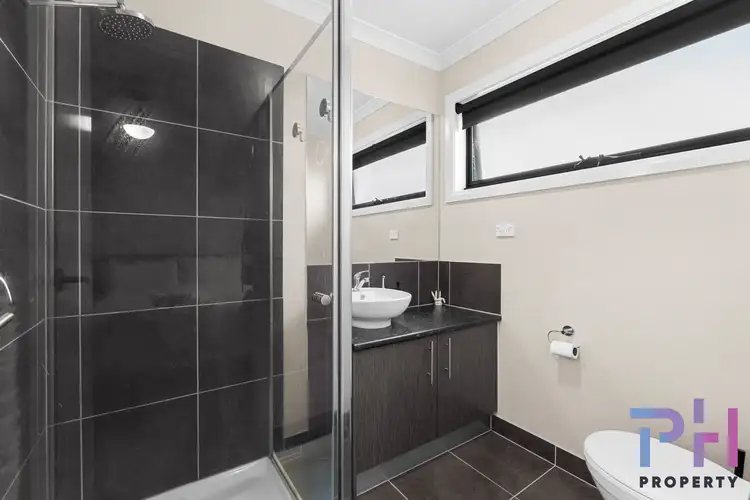 Fifth view of Homely house listing, 33 Caulfield Drive, Ascot VIC 3551
