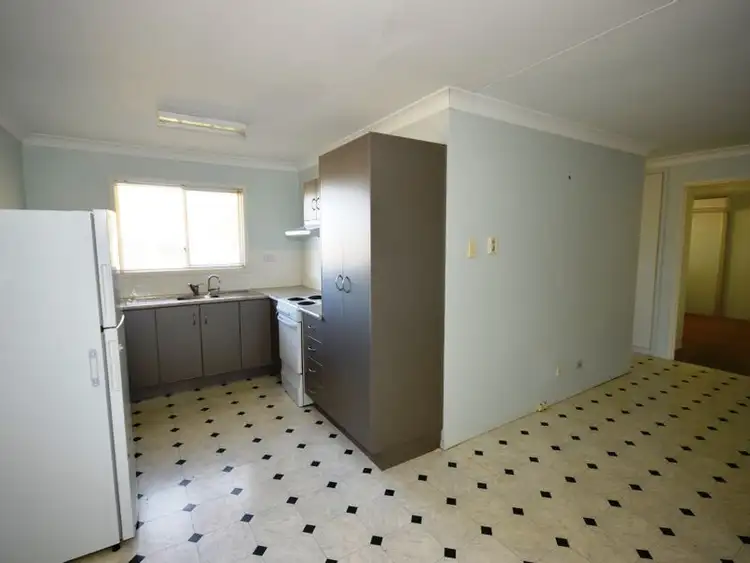 Seventh view of Homely block of units listing, 99 CRANE STREET, Longreach QLD 4730