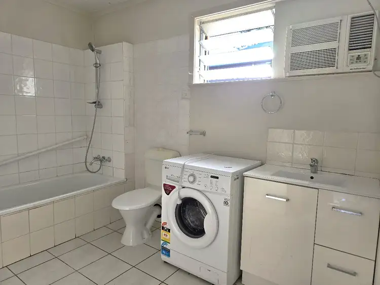 Fourth view of Homely unit listing, 2/652 Waterworks Road, Ashgrove QLD 4060