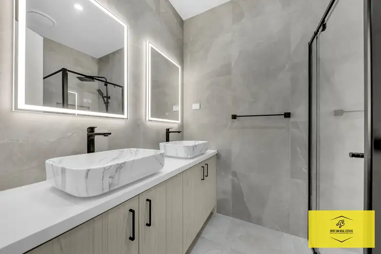 Fifth view of Homely house listing, 25 Mistletoe Drive, Strathtulloh VIC 3338