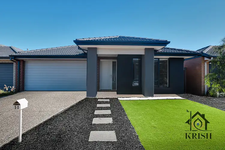 50 Lynwood Drive, Thornhill Park VIC 3335