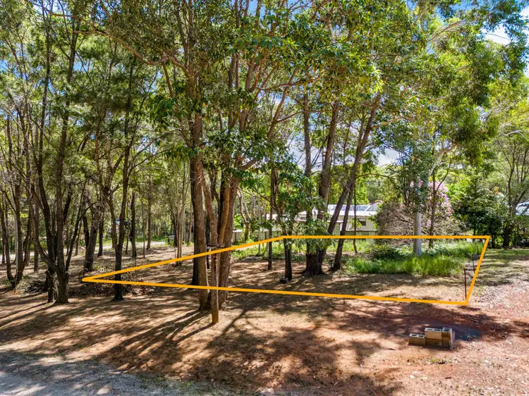 4 Frangipanni Street, Russell Island QLD 4184