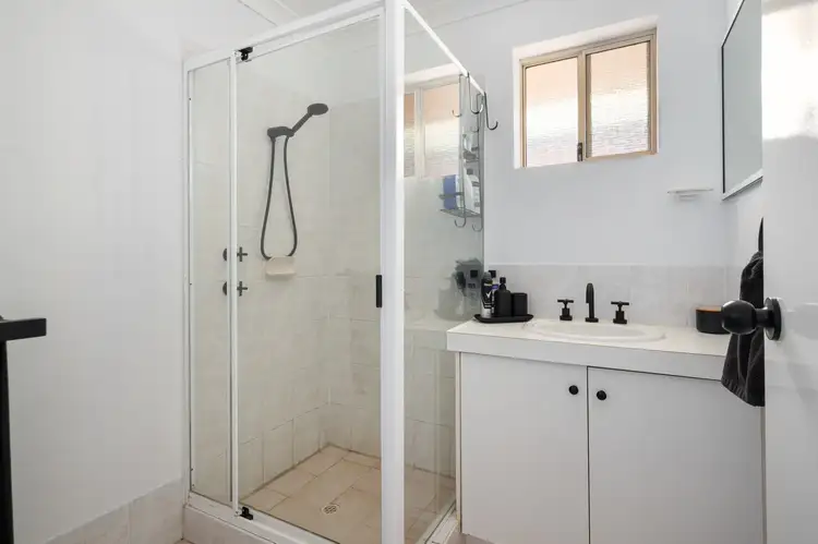 Third view of Homely unit listing, 2/19 Gordon Street, Mullingar WA 6430