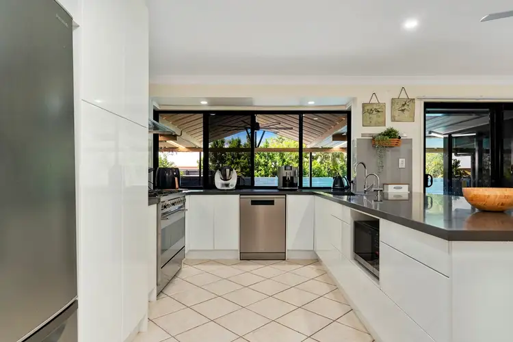 18 Mittelstadt Road, Glass House Mountains QLD 4518