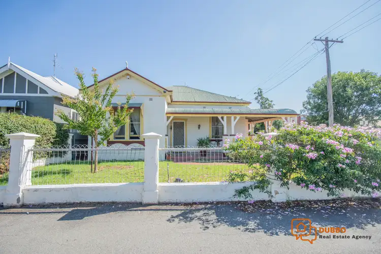 15 Meringo Street, Narromine NSW 2821