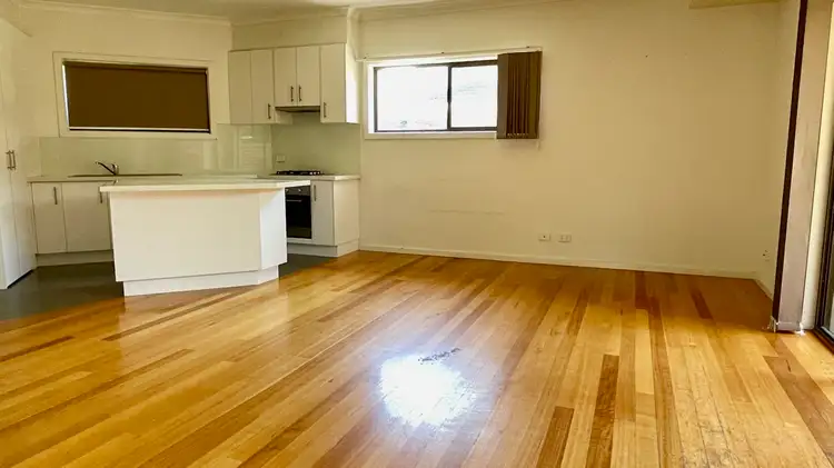 Fifth view of Homely townhouse listing, 1/21 Lemana Crescent, Mount Waverley VIC 3149