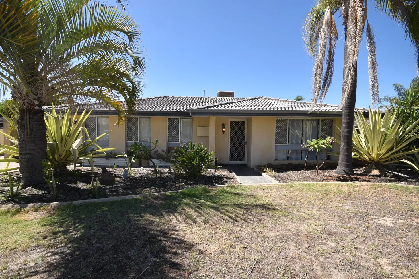 Main view of Homely house listing, 42 Alciston Way, Huntingdale WA 6110