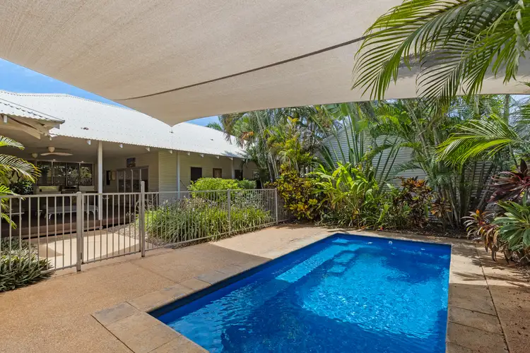 6 Mina Court