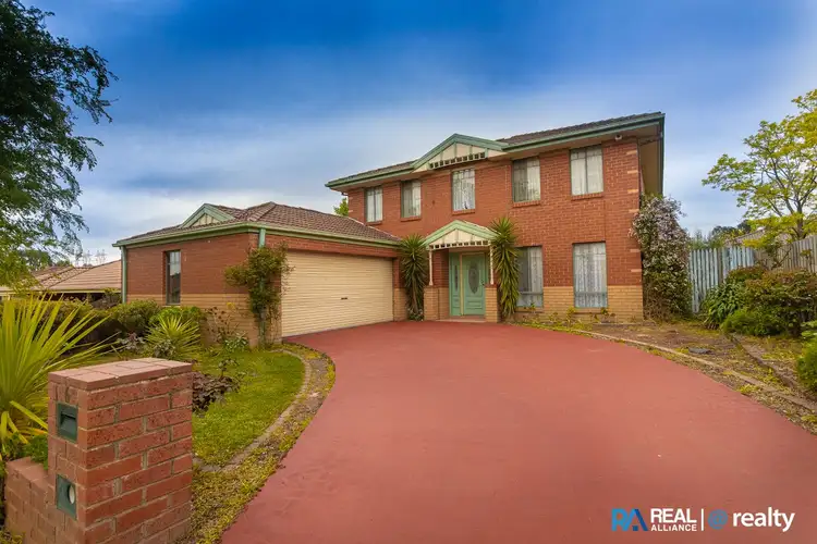 6 Greg Court, Narre Warren VIC 3805