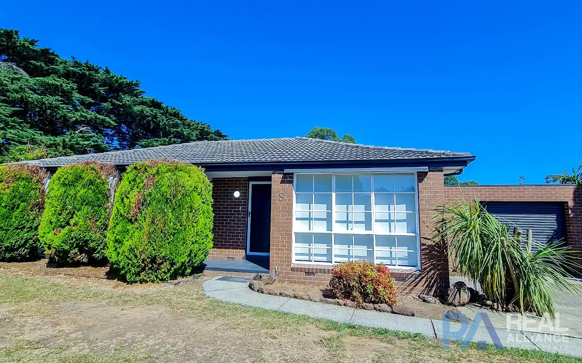 Main view of Homely house listing, 8 Bemersyde Drive, Berwick VIC 3806