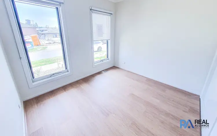 Fifth view of Homely house listing, 34 Caravan Parade, Berwick VIC 3806