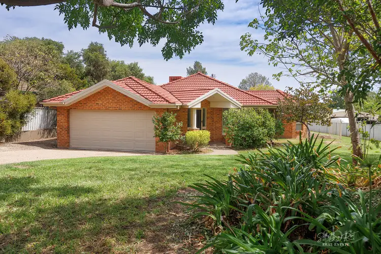 8 PATERSON AVENUE, Baranduda VIC 3691