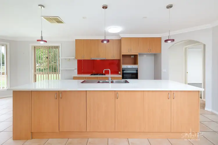 Fifth view of Homely house listing, 8 PATERSON AVENUE, Baranduda VIC 3691