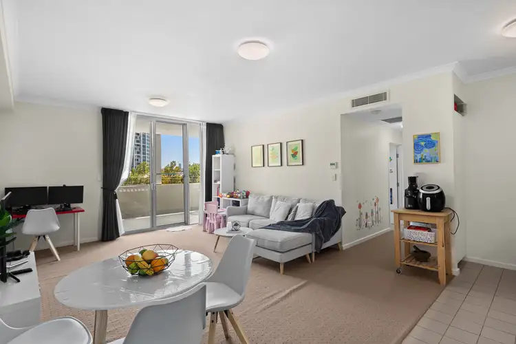 10/28 Goodwood Parade, Burswood WA 6100