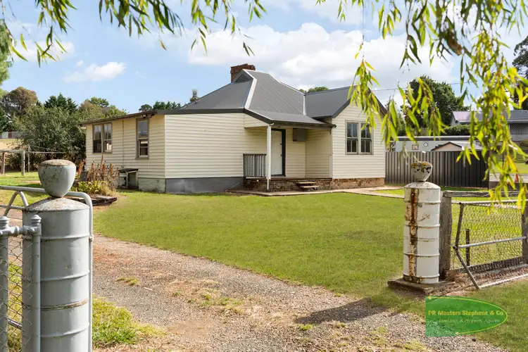 21 Crouch Street, Neville NSW 2799