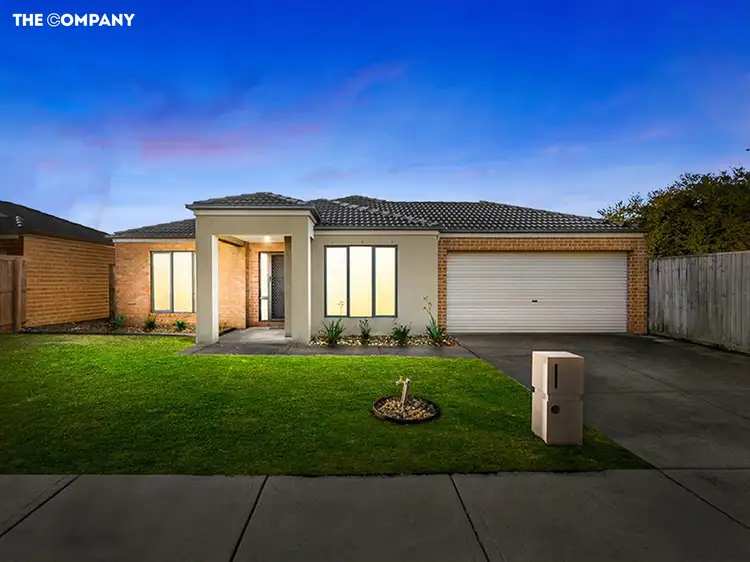 27 Syme Road, Pakenham VIC 3810
