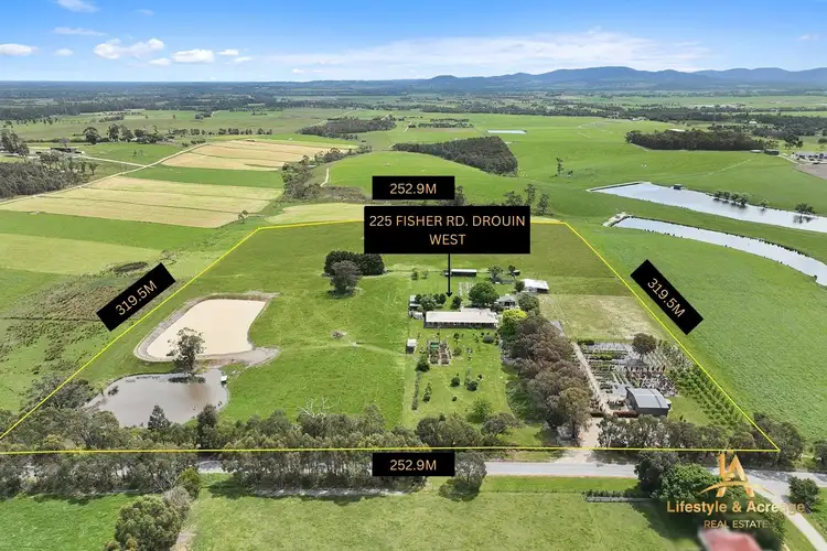 225 Fisher Road, Drouin West VIC 3818