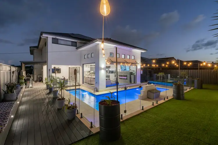 80 Haywards Bay Drive, Haywards Bay NSW 2530