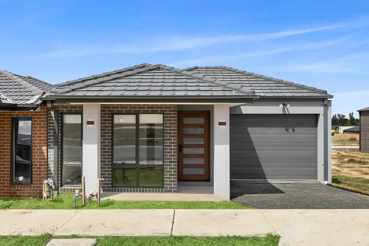 31 Dangelo Avenue, Officer VIC 3809