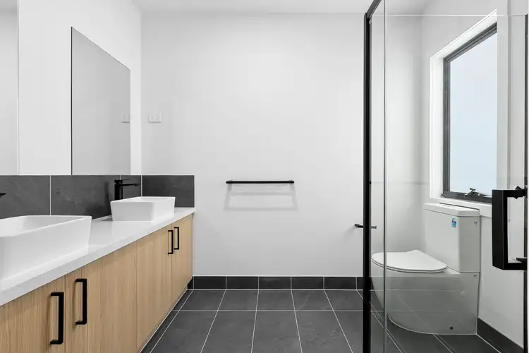 Fifth view of Homely house listing, 31 Dangelo Avenue, Officer VIC 3809