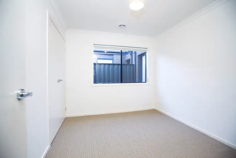 Seventh view of Homely house listing, 26 Expedition Circuit, Pakenham VIC 3810