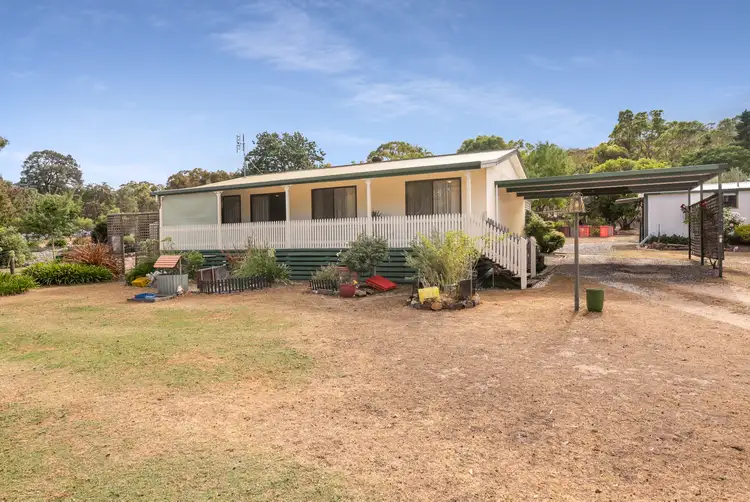 28 Caldwell Street, Heathcote VIC 3523