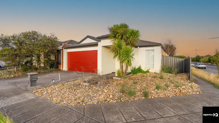Second view of Homely house listing, 33 Kambah Street, Tarneit VIC 3029