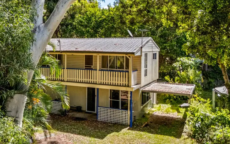 3 Betty Street, Macleay Island QLD 4184