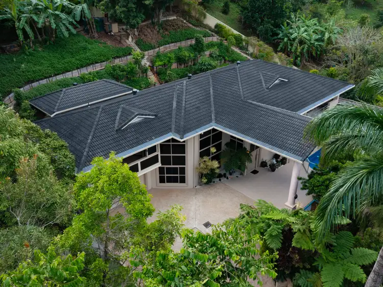 35 Chirio Drive, Redlynch QLD 4870