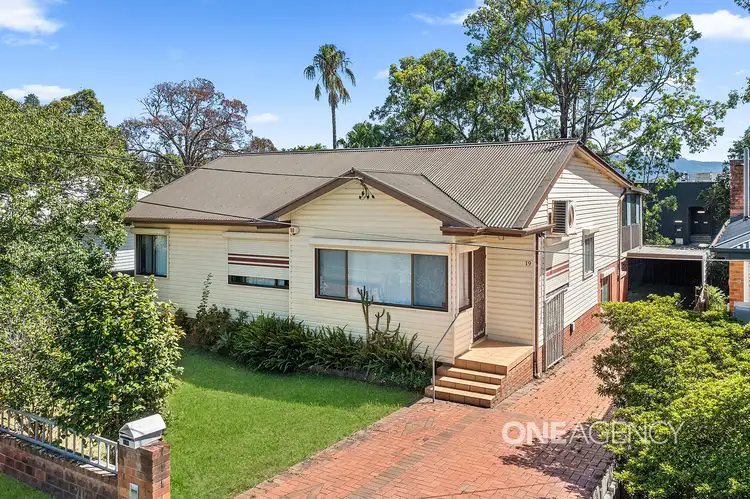 19 Morton Parade, Nowra NSW 2541