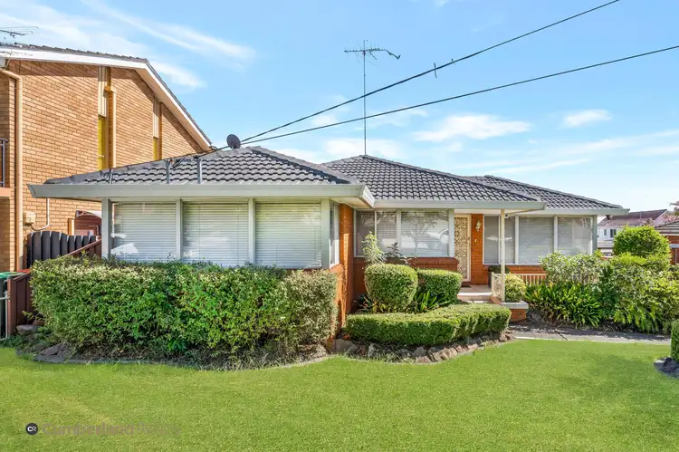 4 DANIEL STREET, Greystanes NSW 2145