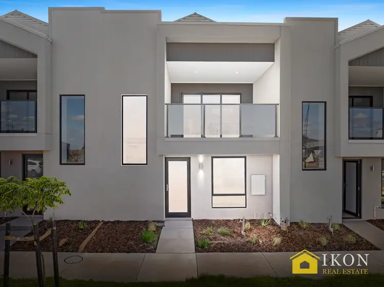 9 Amazing Boulevard, Fraser Rise VIC 3336