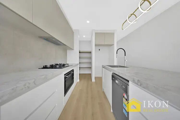 Fifth view of Homely house listing, 31 SUNFLOWER DRIVE, Beveridge VIC 3753