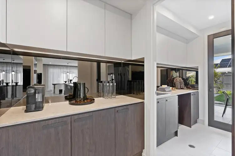 Fourth view of Homely house listing, 34 Kingham Circuit, Thornton NSW 2322