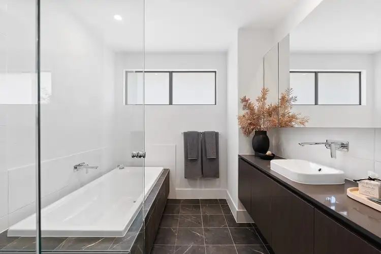 Sixth view of Homely house listing, 34 Kingham Circuit, Thornton NSW 2322