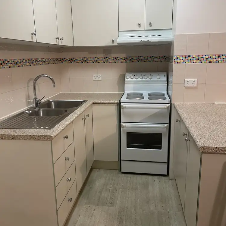 Fifth view of Homely unit listing, B9/151 Beatrice Terrace, Ascot QLD 4007