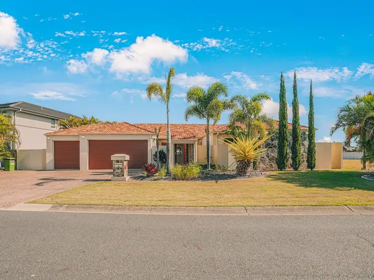 2220 Taromeo Court