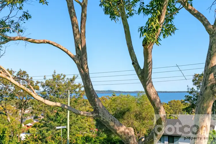 33 Leslie Avenue, Gorokan NSW 2263