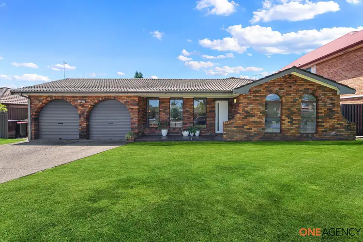 74 Blaxland Drive, Illawong NSW 2234