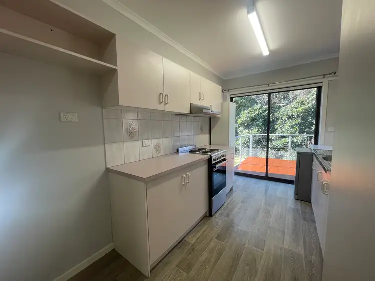 2/4 Mystic Lane, Bright VIC 3741