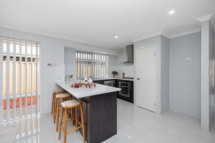 Fourth view of Homely house listing, 5 Lapwing Approach, Harrisdale WA 6112