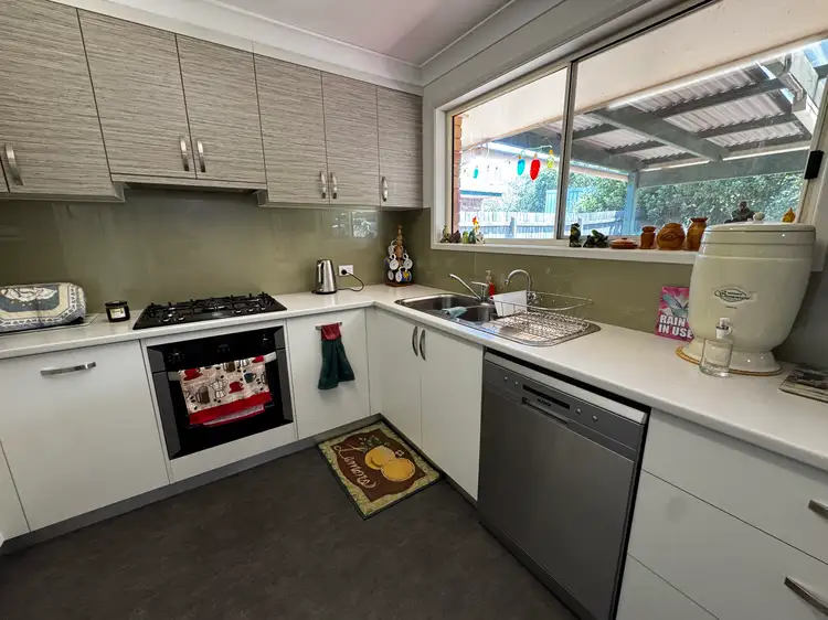 Sixth view of Homely house listing, 4 Anne Court, Kingaroy QLD 4610